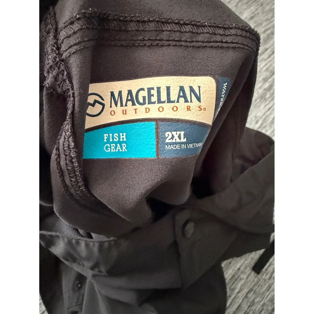 Magellan Outdoors Fish Gear Mens 2XL‎ Black Fishing Cargo Shorts Water Repellent